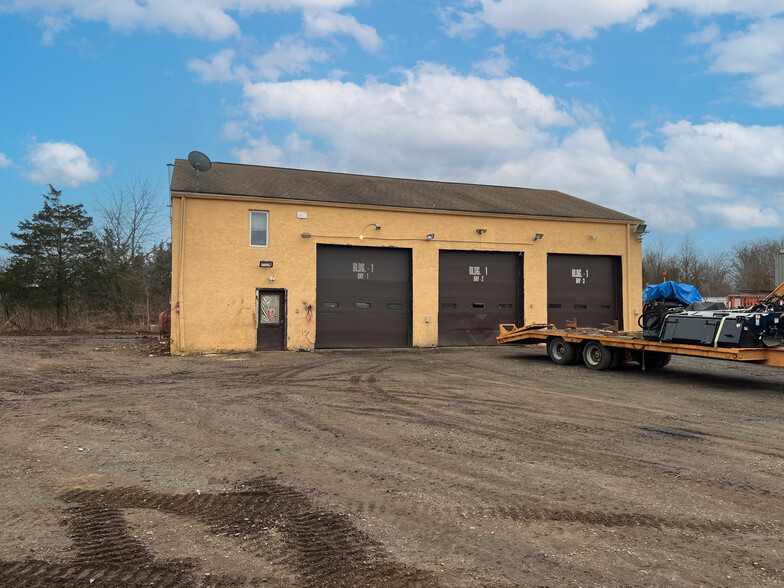 196 US Highway 206, Hillsborough, NJ à vendre - Photo du bâtiment - Image 1 de 1