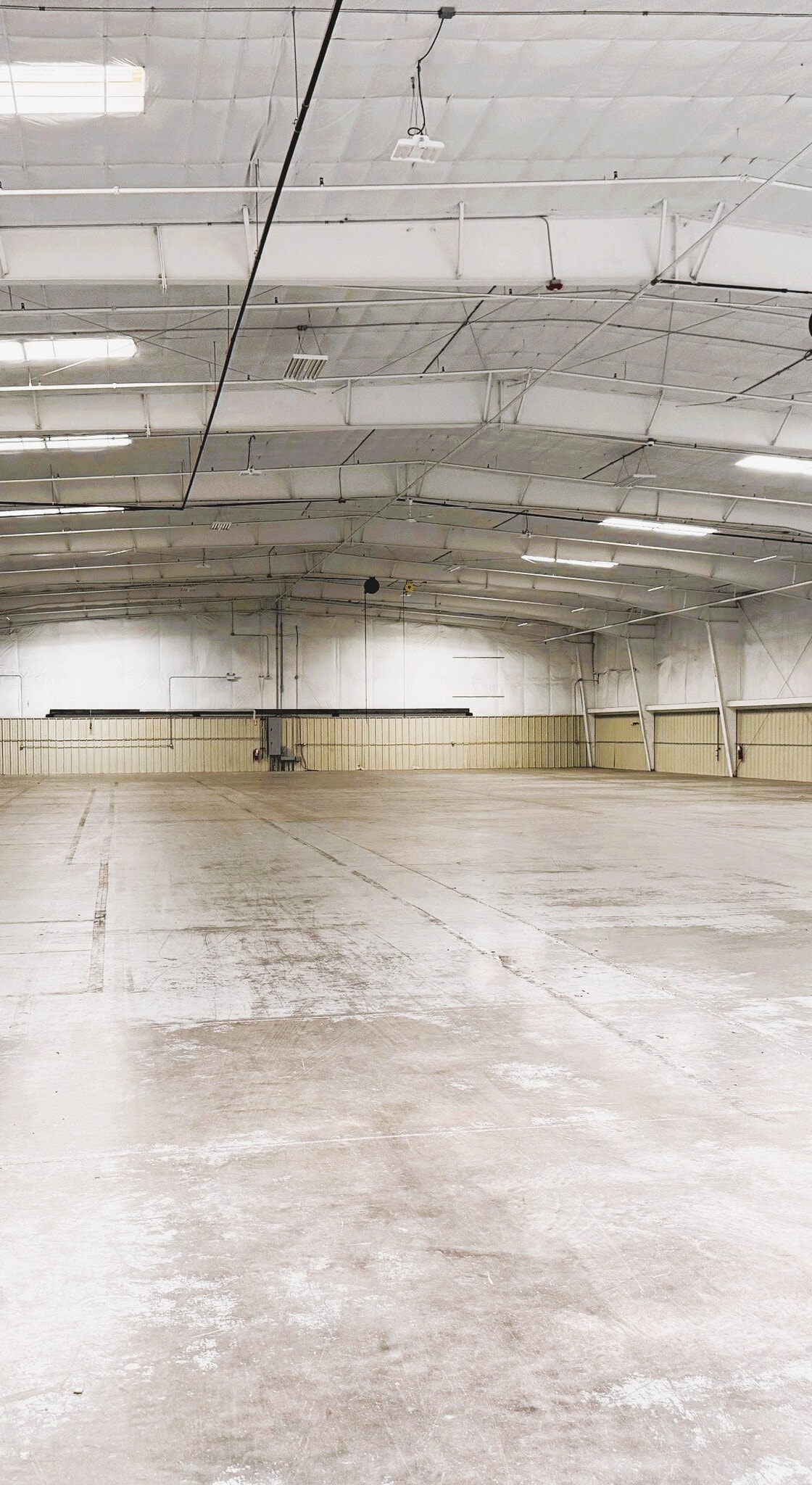 16500 Vincennes Ave, South Holland, IL à vendre Photo intérieure- Image 1 de 13