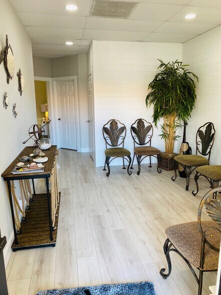 725 N A1A, Jupiter, FL à vendre - Photo du bâtiment - Image 3 de 8