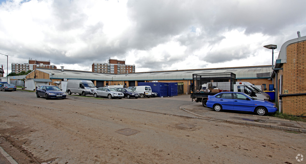 Brentfield Rd, London à vendre - Photo du bâtiment - Image 1 de 1