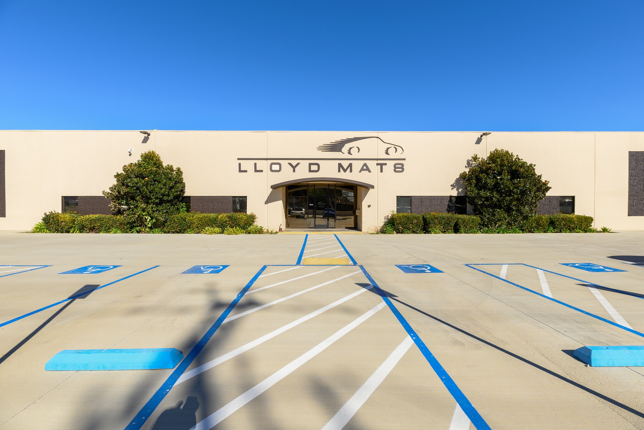 19731 Nordhoff St, Northridge, CA for lease Primary Photo- Image 1 of 12