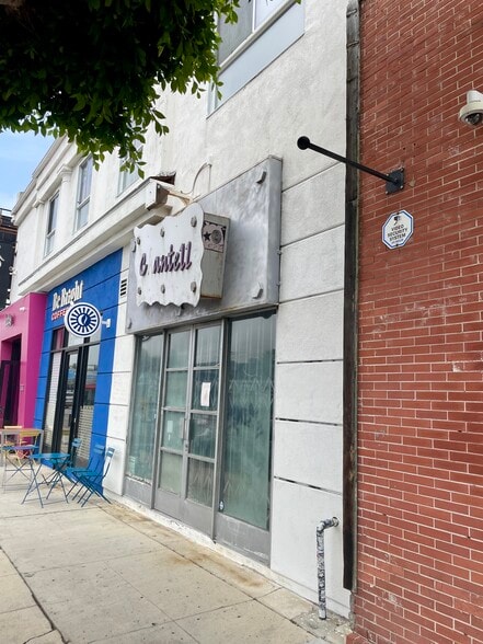 7309-7315 Melrose Ave, Los Angeles, CA for lease - Building Photo - Image 2 of 14