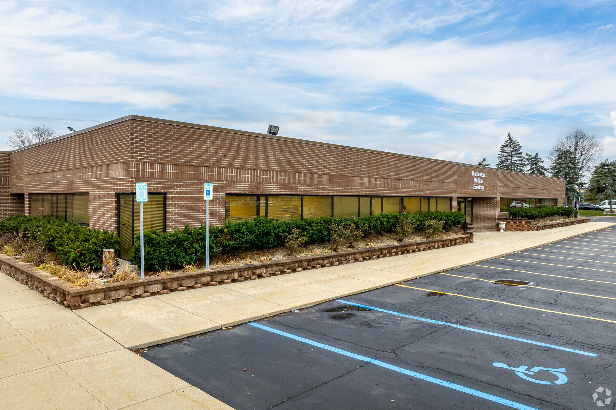 35200 Dequindre Rd, Sterling Heights, MI for sale Building Photo- Image 1 of 1