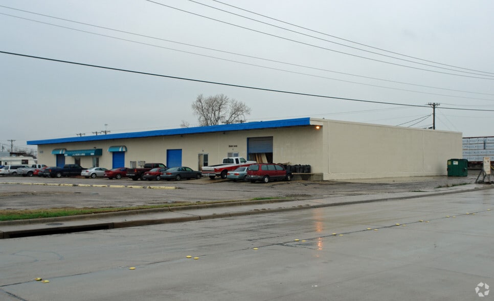 3139 National Cir, Garland, TX for sale - Building Photo - Image 2 of 3