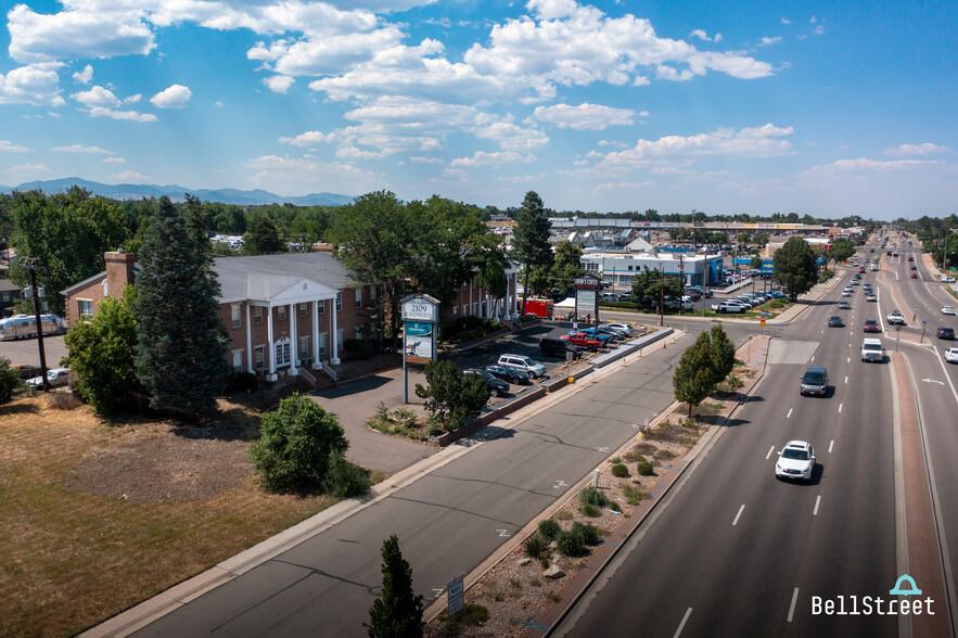 2109 S Wadsworth Blvd, Lakewood, CO for lease - Building Photo - Image 1 of 6