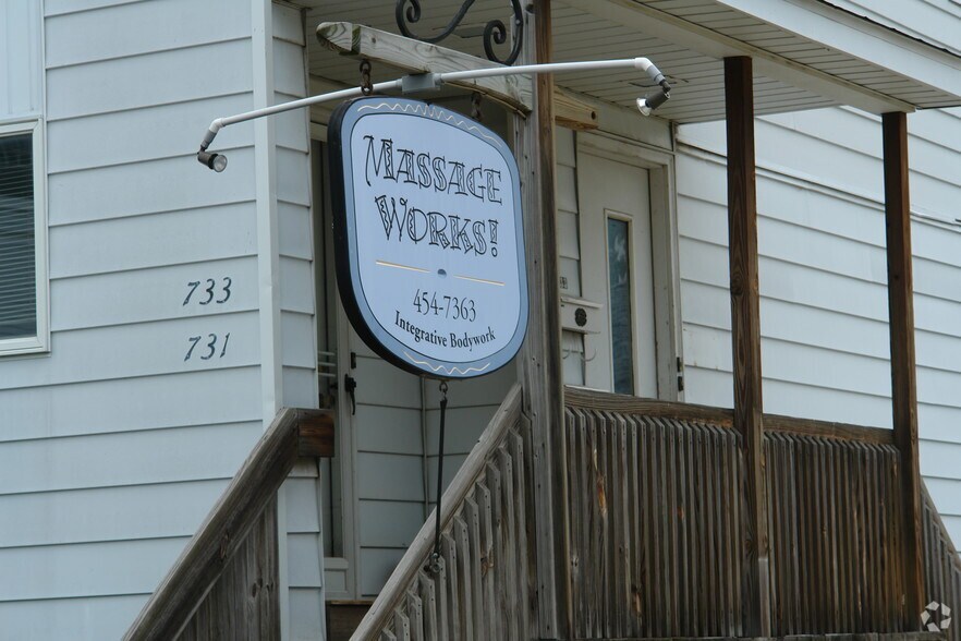 731-733 Lincoln Ave, Erie, PA à vendre - Photo du bâtiment - Image 3 de 3