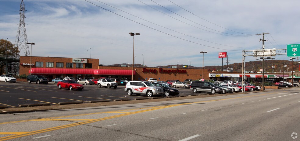 1601-1617 Kanawha Blvd W, Charleston, WV à louer - Photo du bâtiment - Image 3 de 5