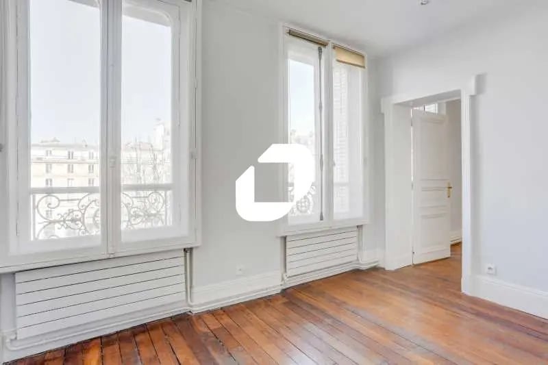 Bureau dans Neuilly-sur-Seine à vendre - Photo intérieure - Image 3 de 11