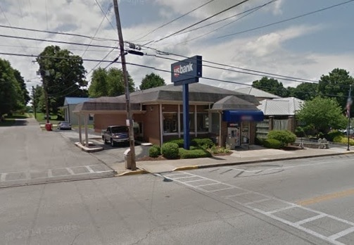 104 Broadway St, Cave City, KY for lease Primary Photo- Image 1 of 8