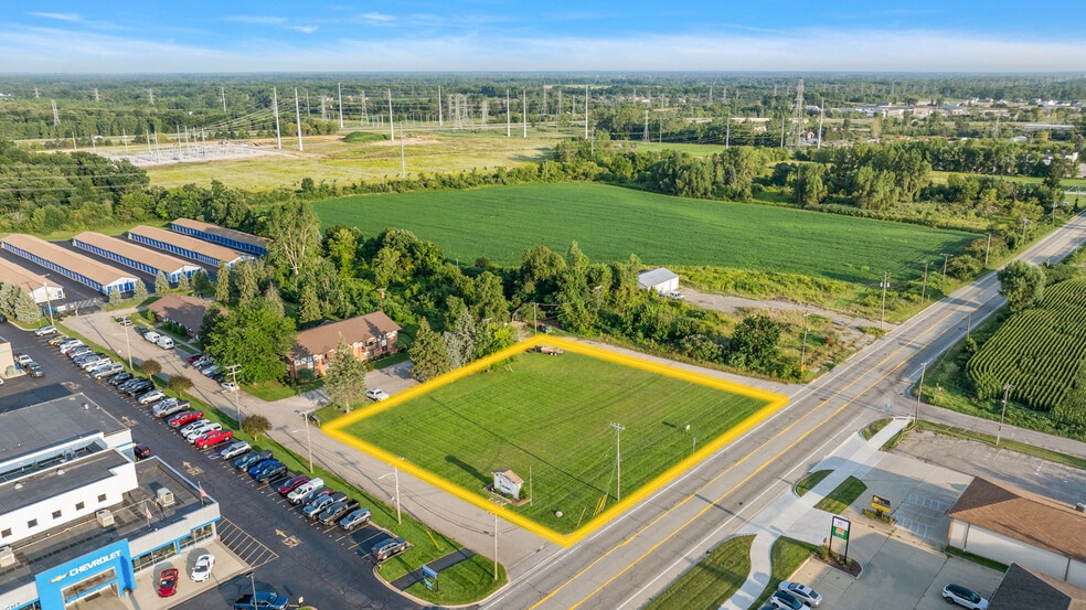 64441 Van Dyke Rd, Washington, MI for sale - Building Photo - Image 1 of 4