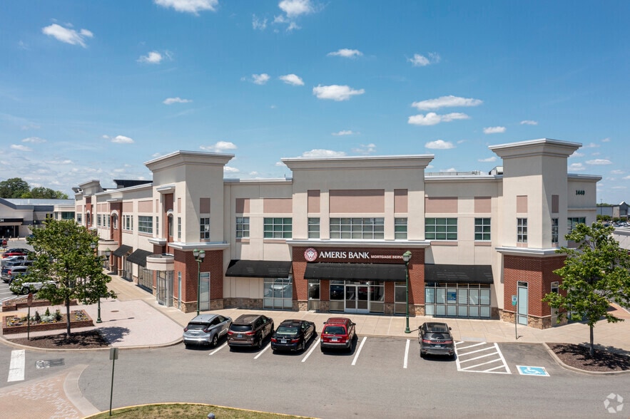 1440 Central Park Blvd, Fredericksburg, VA for lease - Building Photo - Image 2 of 5