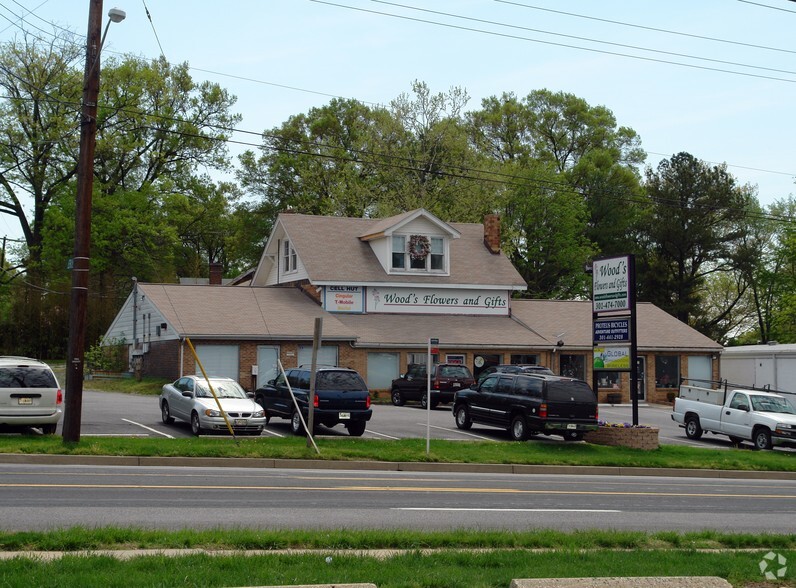 9225 Baltimore Ave, College Park, MD for sale - Primary Photo - Image 1 of 1