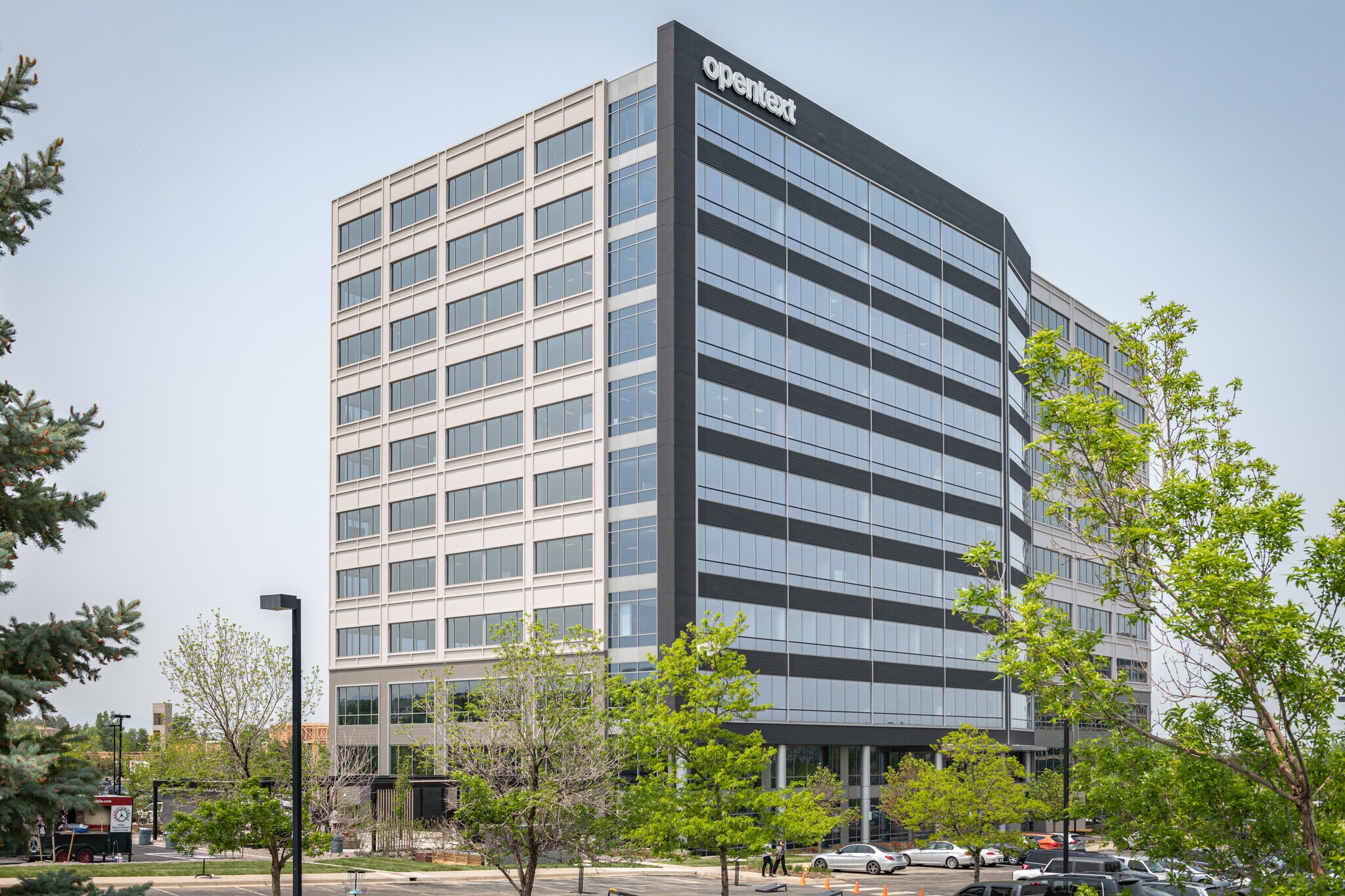 385 Interlocken Crescent, Broomfield, CO à louer Photo principale- Image 1 de 10