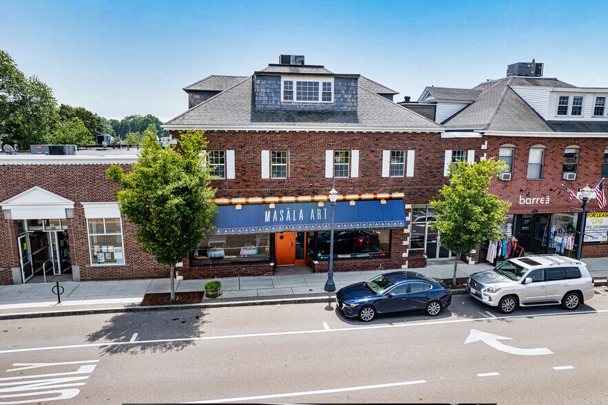 990-992 Great Plain Ave, Needham, MA à vendre - Photo du bâtiment - Image 3 de 6