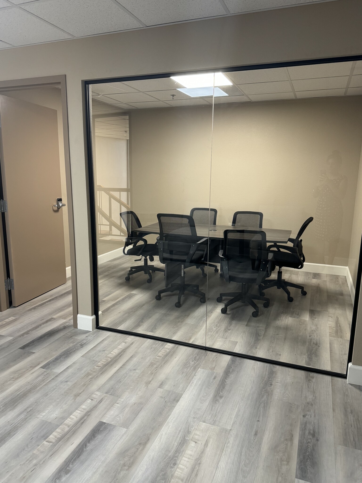 4080 E Lake Mead Blvd, Las Vegas, NV à louer Photo intérieure- Image 1 de 24