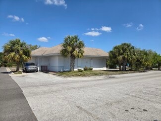 Plus de détails pour 7695 Ulmerton Rd, Largo, FL - Commerce de détail à louer
