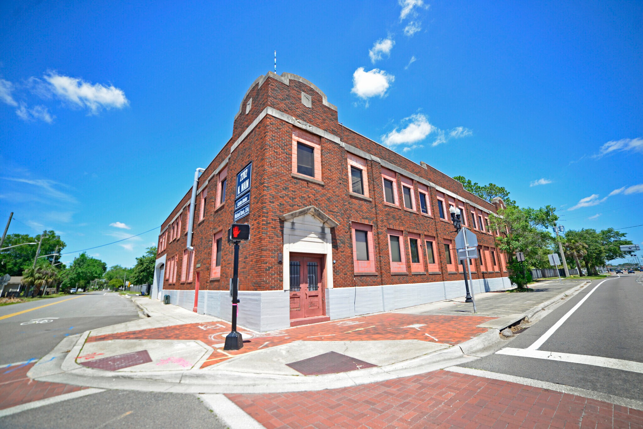 2202 N Main St, Jacksonville, FL à vendre Photo principale- Image 1 de 1