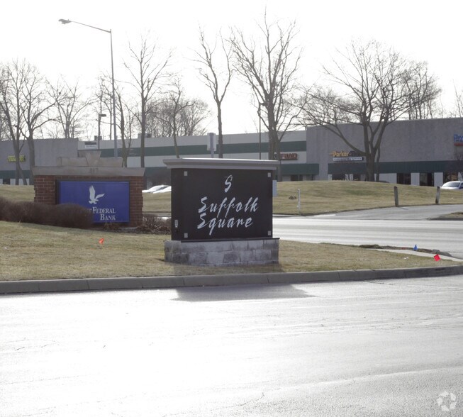 423-491 W Dussel Dr, Maumee, OH à louer - Photo du bâtiment - Image 3 de 9