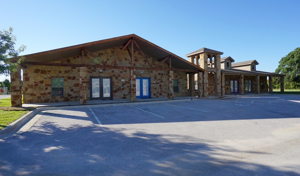 2851 Joe Dimaggio Blvd, Round Rock, TX for sale - Building Photo - Image 2 of 13