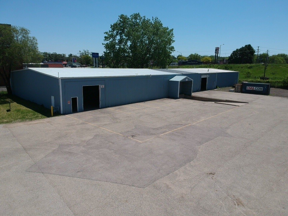 322 Terminal St SW, Grand Rapids, MI à louer Photo du bâtiment- Image 1 de 46
