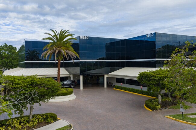 More details for 9980 Central Park Blvd N, Boca Raton, FL - Office/Medical for Lease
