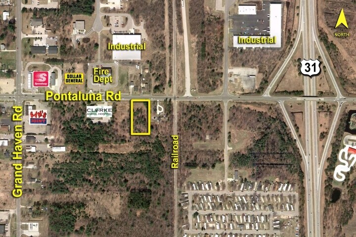 1161 E Pontaluna Rd, Spring Lake, MI à vendre - Photo du bâtiment - Image 2 de 6