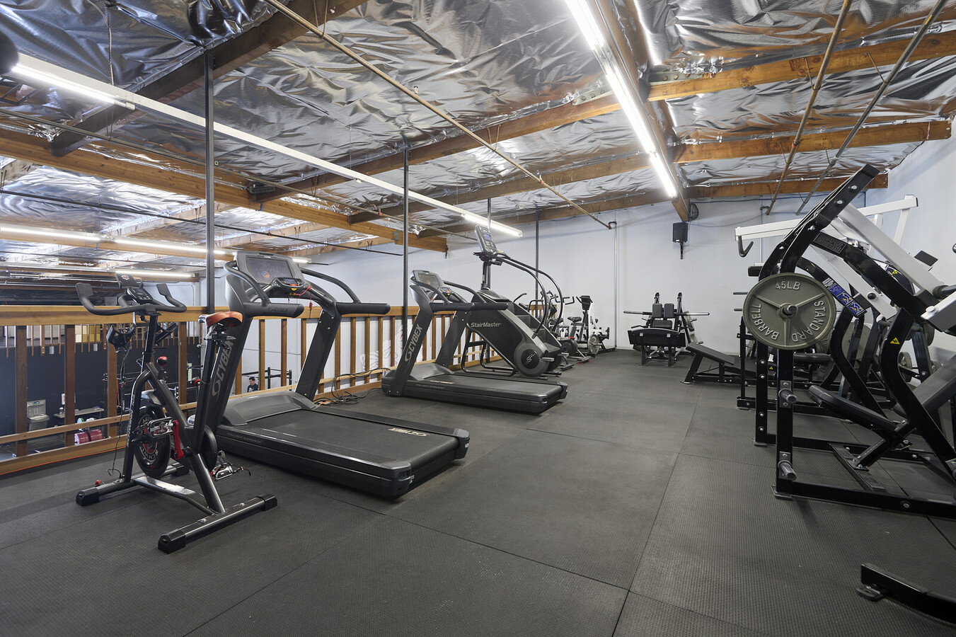 1100 Industrial Rd, San Carlos, CA 94070 - Unité 18 -  - Photo intérieure - Image 2 of 4