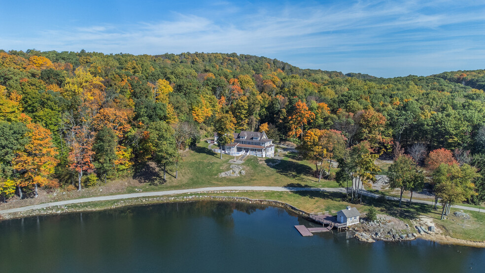 1 Brook Valley Ter, Kinnelon, NJ à vendre - Photo du b timent - Image 1 de 19