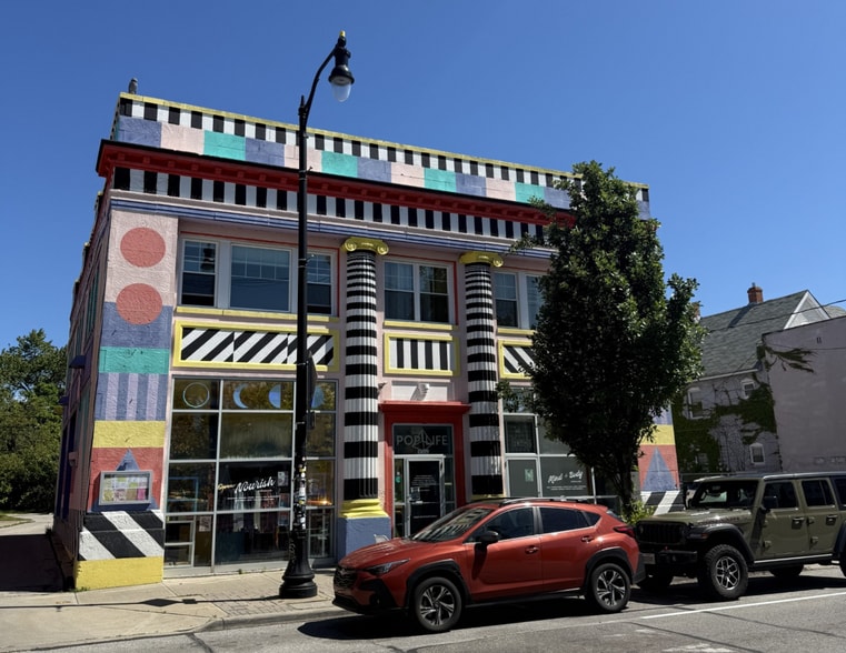 15619-15621 Waterloo Rd, Cleveland, OH for sale - Building Photo - Image 2 of 23