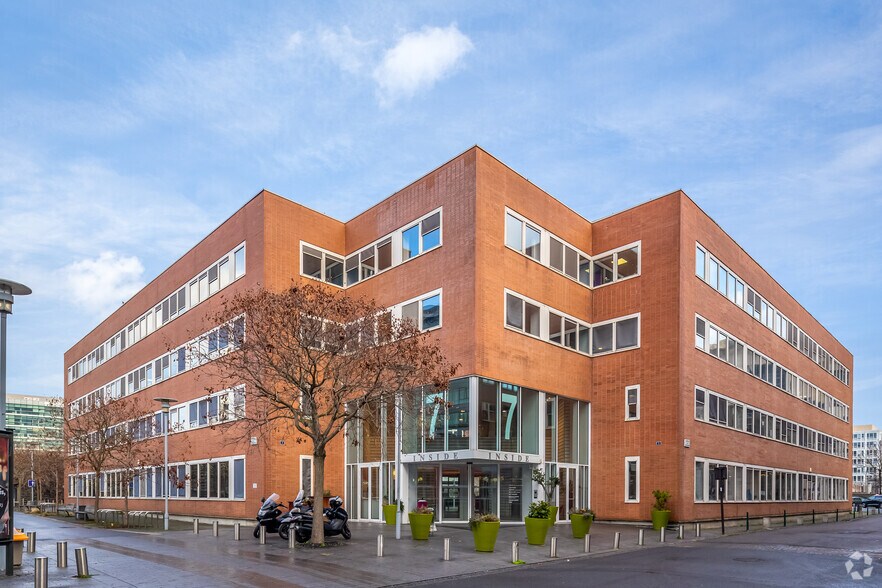 Bureau dans Rueil-Malmaison à louer - Photo principale - Image 1 de 7