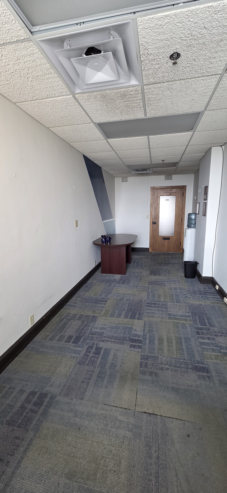 324 W Superior St, Duluth, MN for lease Interior Photo- Image 1 of 4