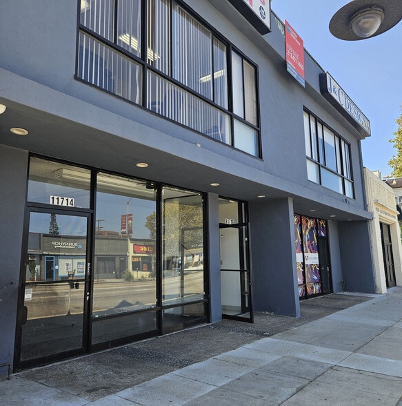 11714-11720 W Pico Blvd, Los Angeles, CA for lease - Building Photo - Image 2 of 29
