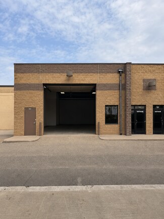 Plus de détails pour 10661 NE Nassau St, Blaine, MN - Industriel à louer