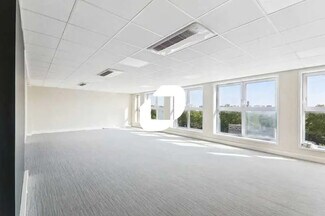 Plus de détails pour 52 Rue Paul Vaillant-Couturier, Malakoff - Bureau à louer