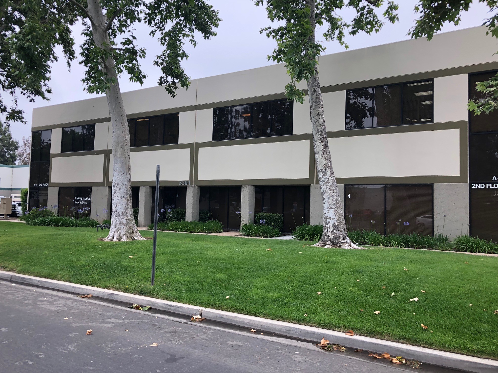 5301 Commerce Ave, Moorpark, CA à louer Photo principale- Image 1 de 17