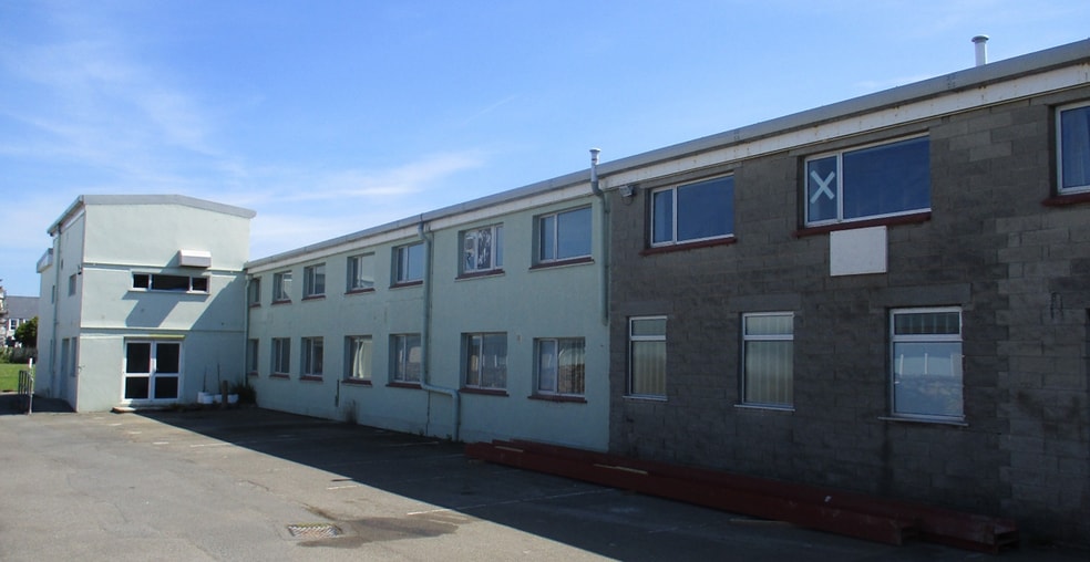 Braye Road Industrial Estate Vale, Guernsey for lease - Building Photo - Image 3 of 5