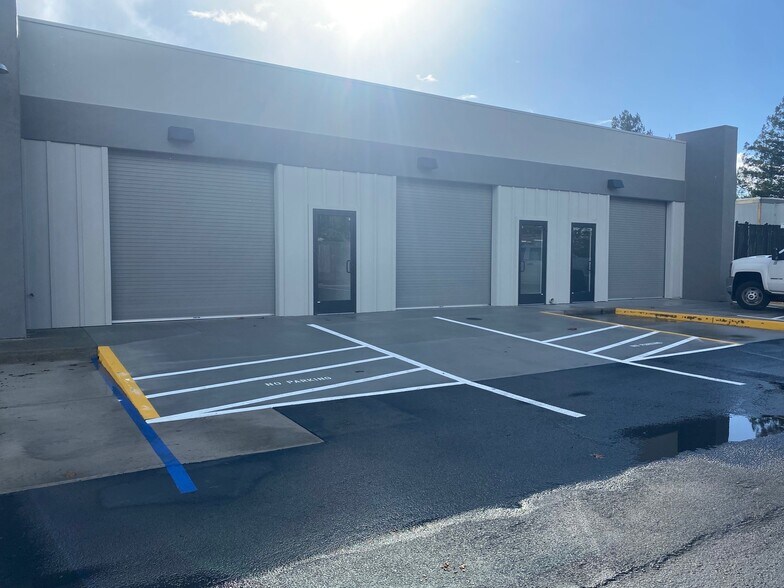 3471 Regional Pkwy, Santa Rosa, CA à louer - Photo du bâtiment - Image 3 de 9