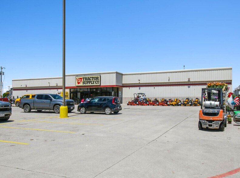 1207 N Avenue G, Clifton, TX à vendre - Photo du bâtiment - Image 2 de 6