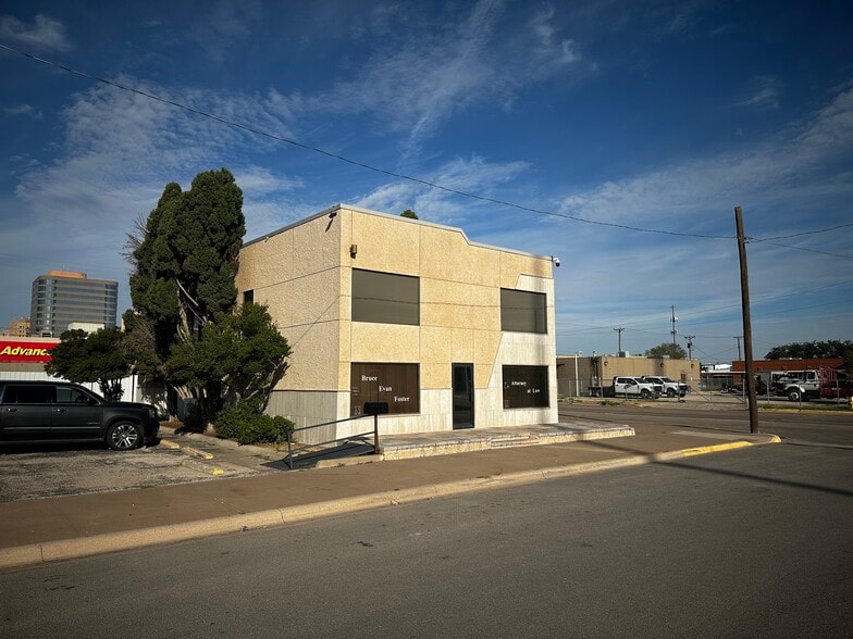 125 N Fort Worth St, Midland, TX for sale - Building Photo - Image 2 of 7