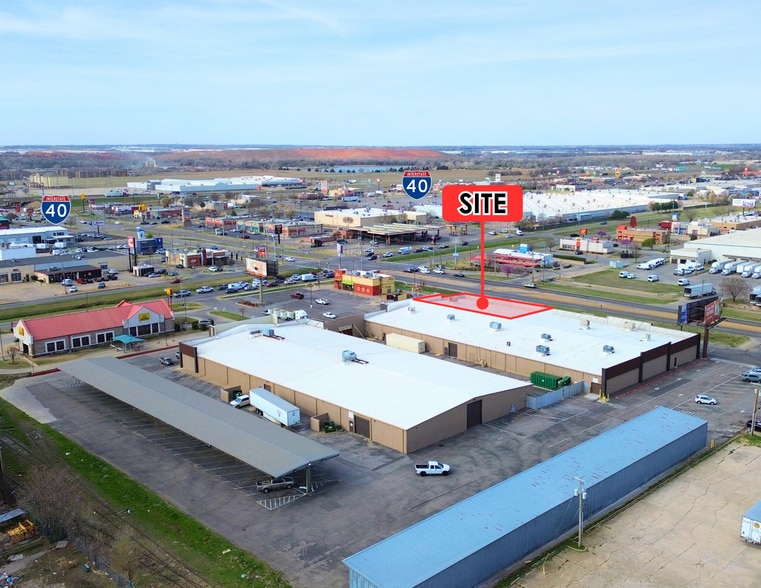 5809-5835 W Reno Ave, Oklahoma City, OK à louer - Photo du bâtiment - Image 3 de 14