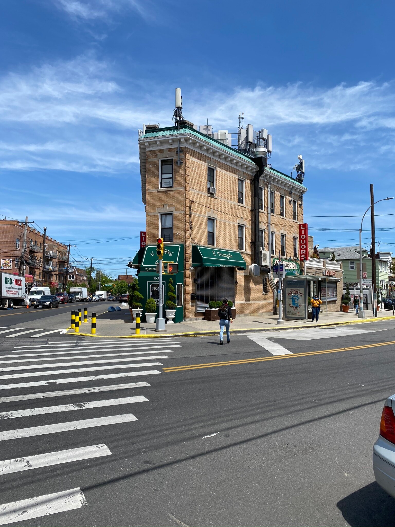 4735 Junction Blvd, Corona, NY for lease Building Photo- Image 1 of 10