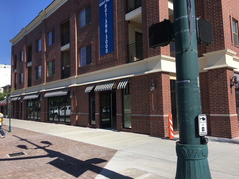 300 W Center St, Provo, UT à louer - Photo du bâtiment - Image 2 de 3