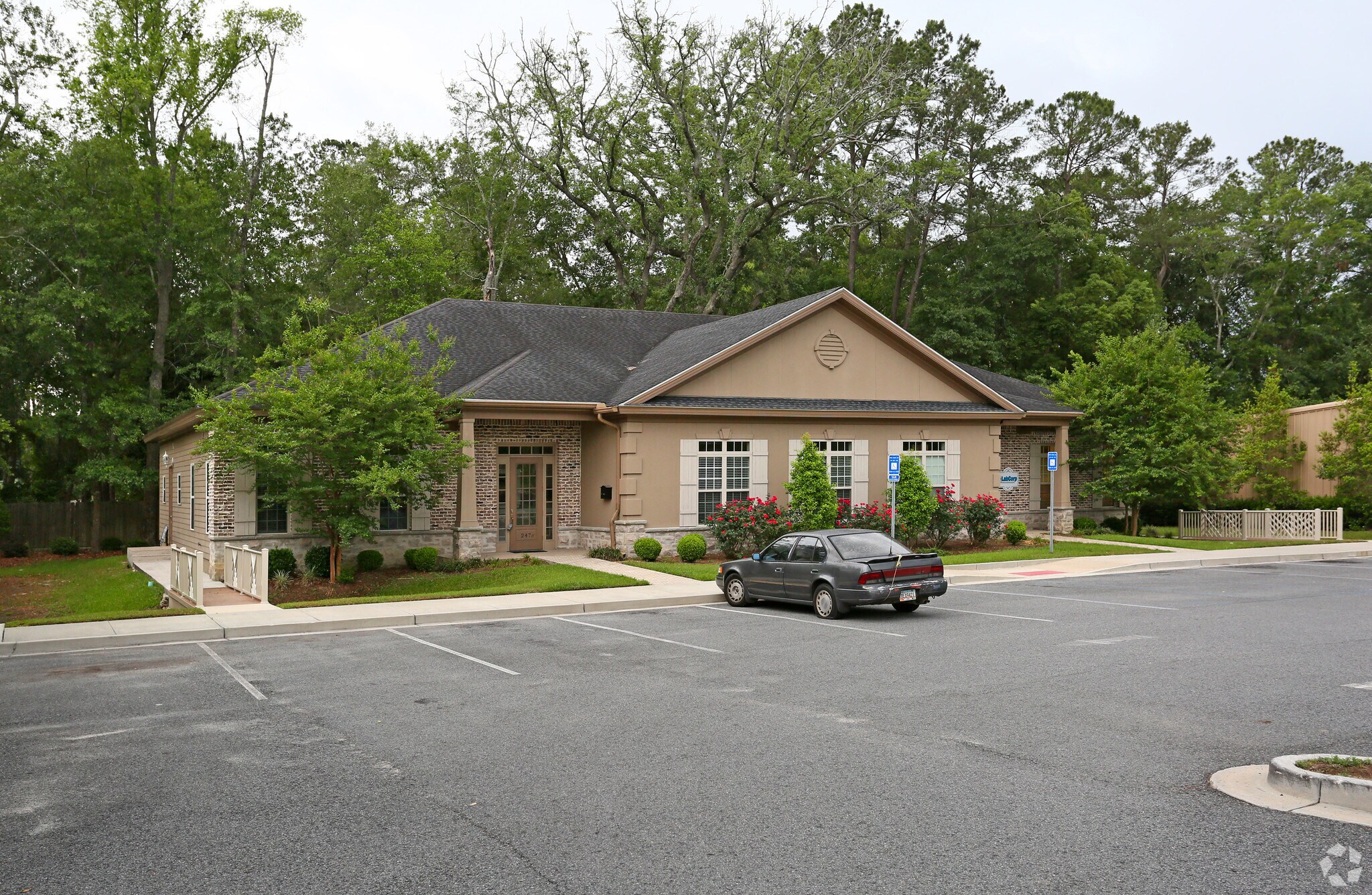 247 Northside Dr, Valdosta, GA for lease Primary Photo- Image 1 of 3