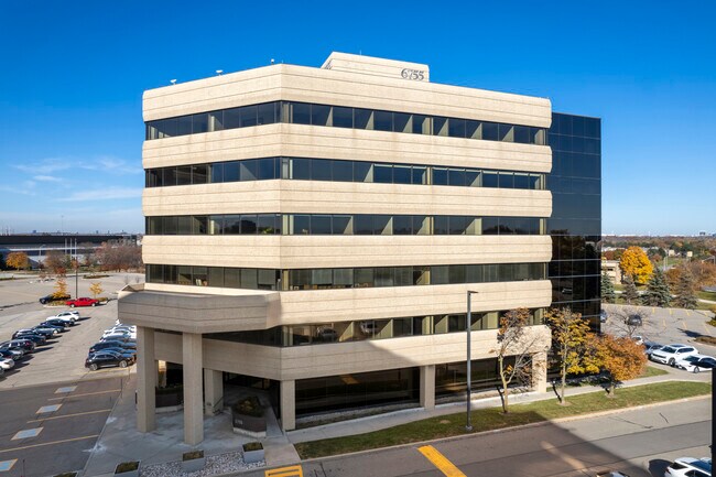 More details for 6711 Mississauga Rd, Mississauga, ON - Office for Lease