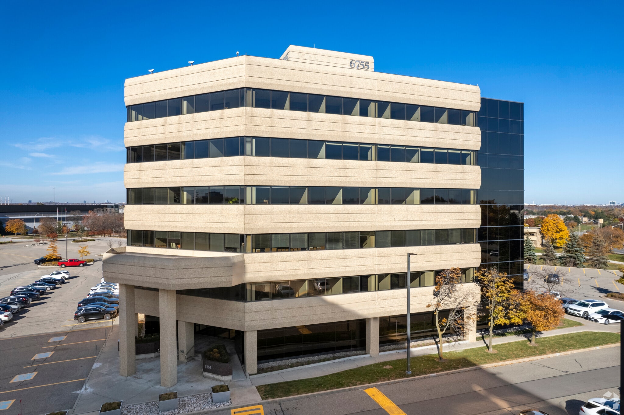 6711 Mississauga Rd, Mississauga, ON à louer Photo principale- Image 1 de 10