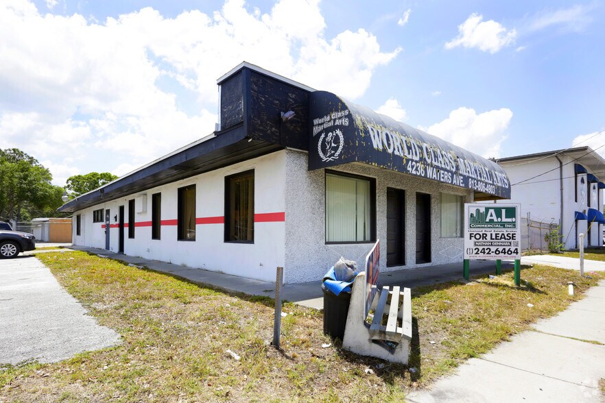 4236 W Waters, Tampa, FL for lease - Primary Photo - Image 1 of 4