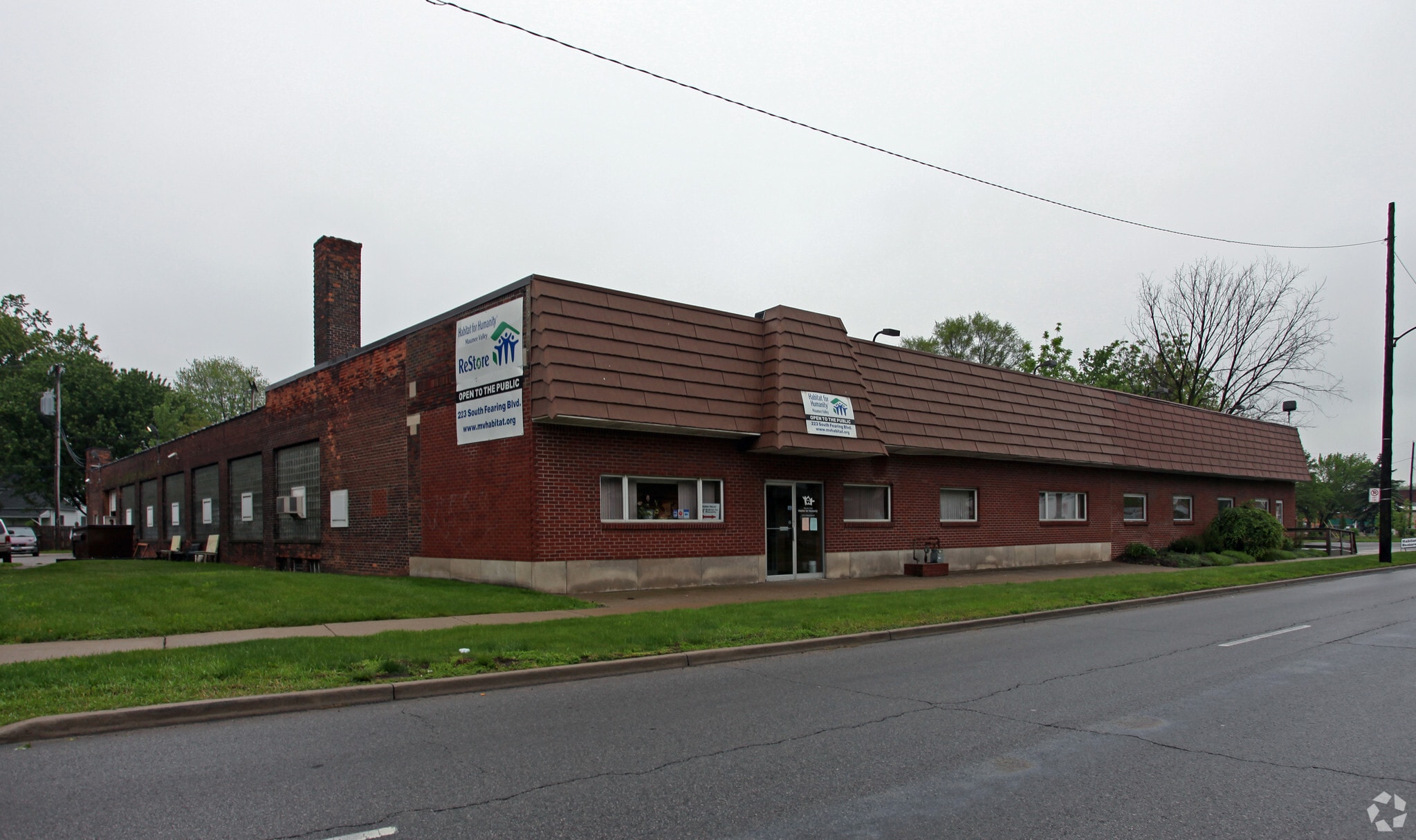 223 Fearing Blvd, Toledo, OH for lease Primary Photo- Image 1 of 3