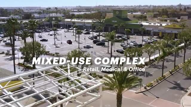 2200 Outlet Center Dr, Oxnard, CA à louer - Vidéo sur l’inscription commerciale - Image 2 de 7