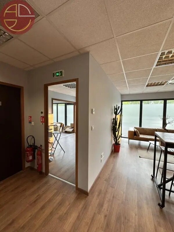Bureau dans Montrabé à louer Photo intérieure- Image 1 de 6
