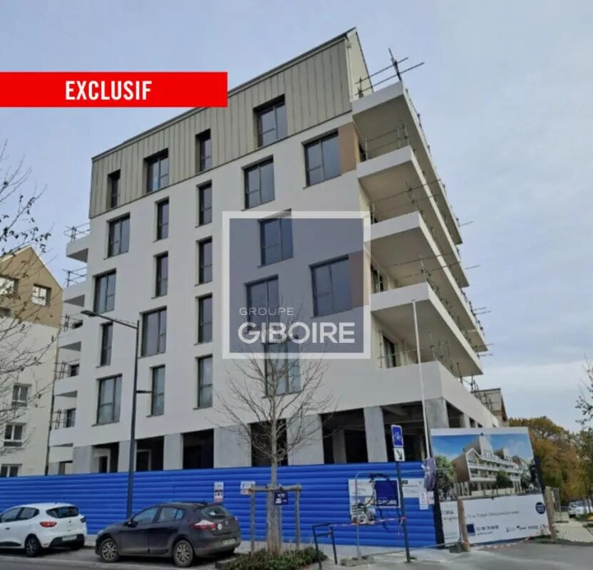 Office in Cesson-Sévigné for lease Building Photo- Image 1 of 3